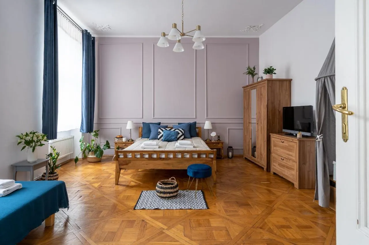 Sleeping In Krakow Main Market Appartement